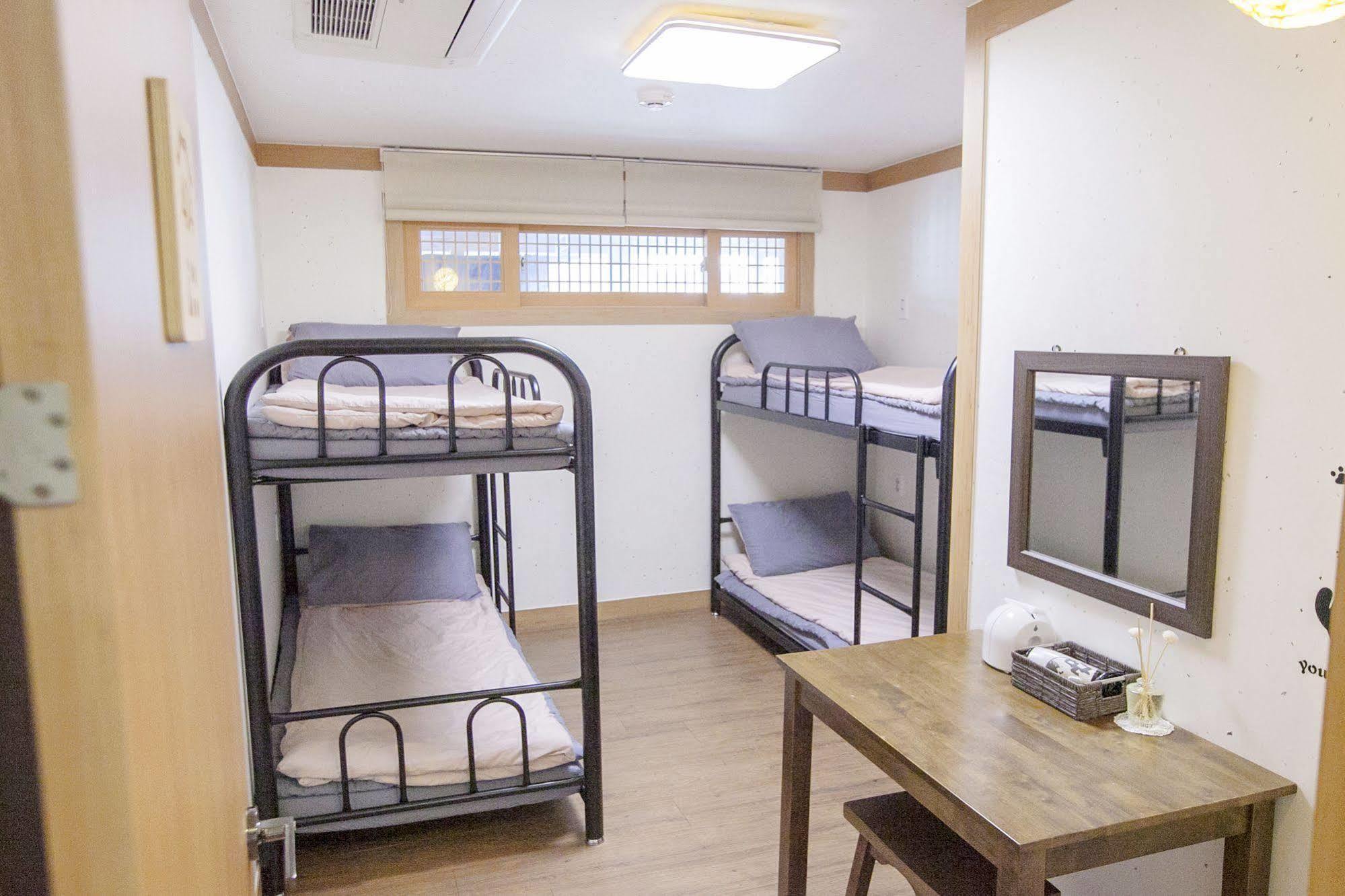 The Blossom Yeonnam Guesthouse Seul Exterior foto